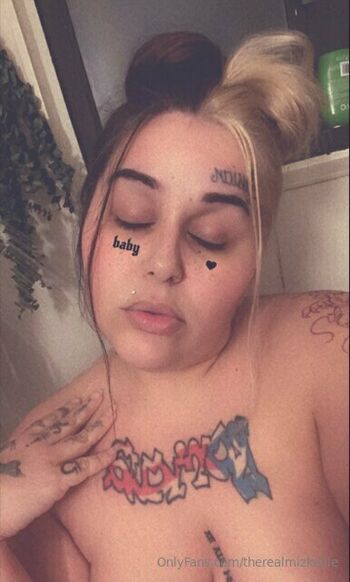 therealmizkellie
