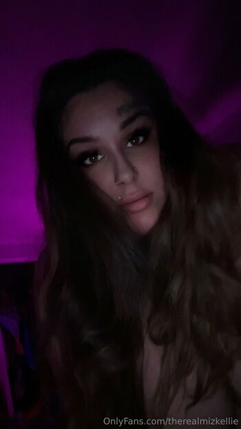 therealmizkellie