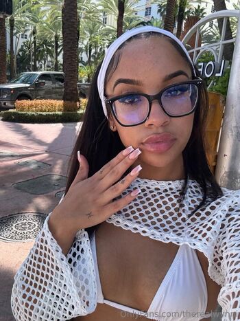 therealwynni