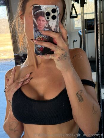 Theskimaskgirl