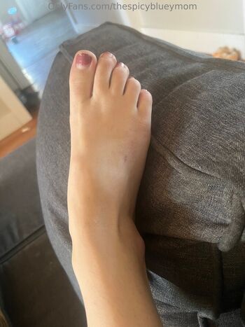 Thespicyblueymom