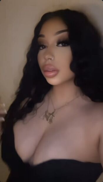 Thick Baddie Oxashhley