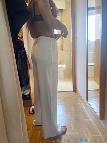 this_is_mia_b