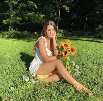 Thisshitisdananas