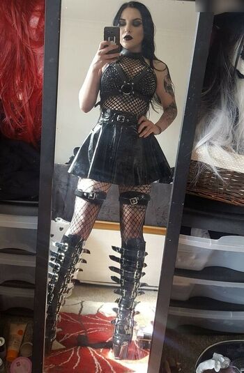 ThrashMetalDoll