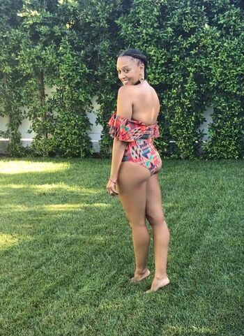 Tia Mowry