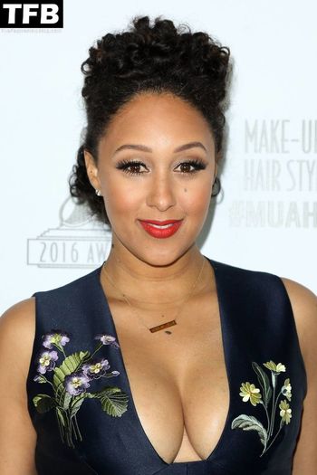 Tia Mowry