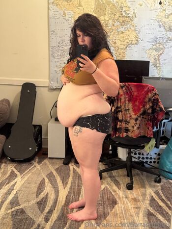 tianastummy