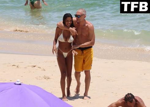 Tina Kunakey