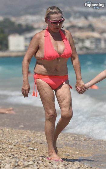 Tina Malone