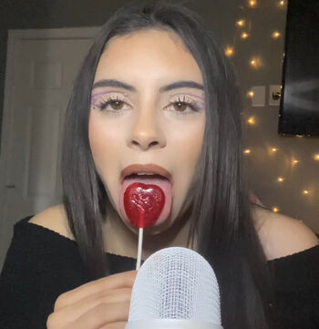 Tingly Asmr????