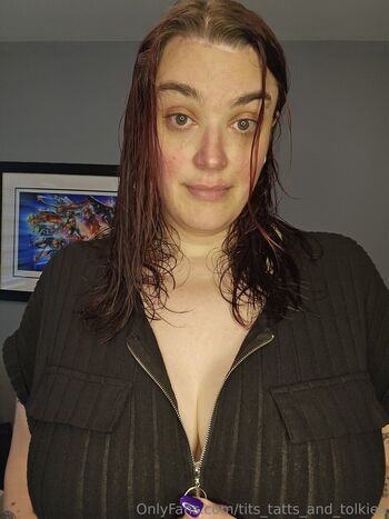 tits_tatts_and_tolkien