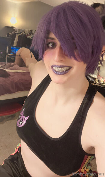 tomboysuccubusfree