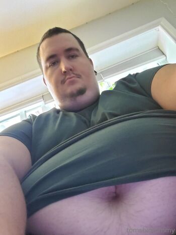 tomsbigtummy