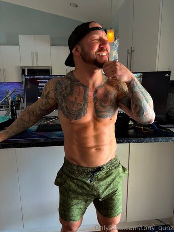 tony_gunz