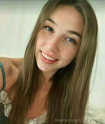 tori_evanns