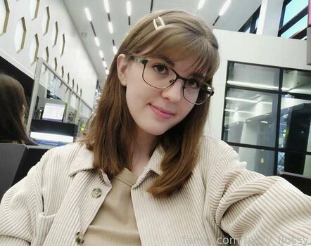 tossy_flossy