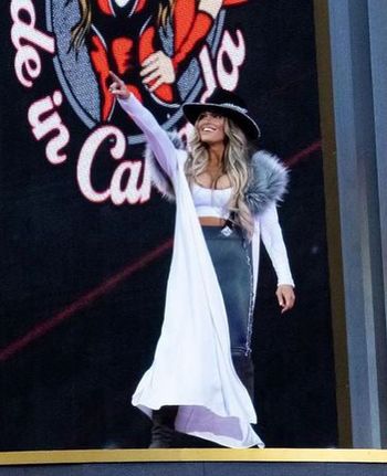 Trish Stratus