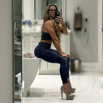 Trish Stratus