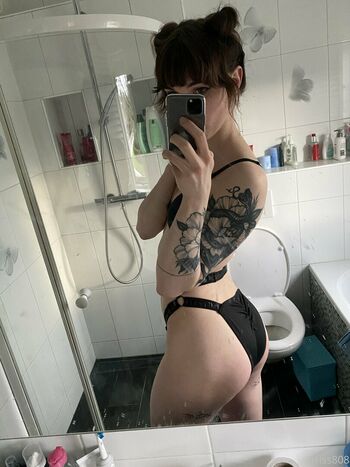 Triss808