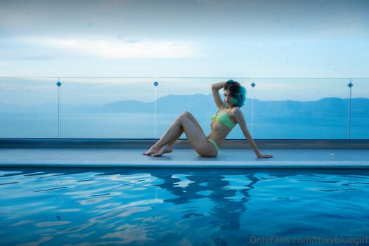 Trixy Blue