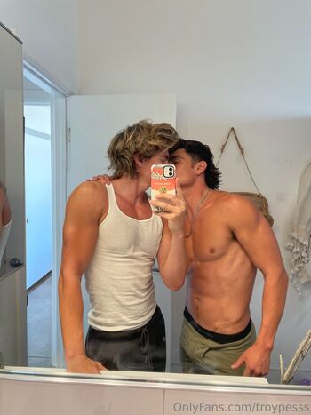 troypesss