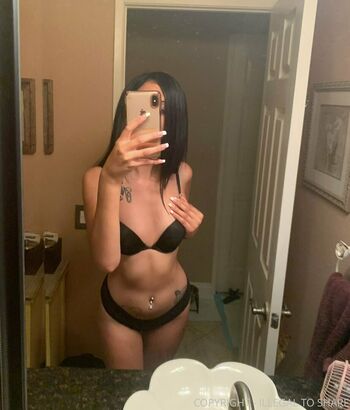 TS Arianna