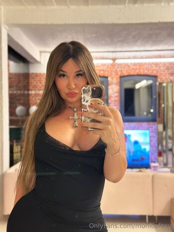 ts_monica