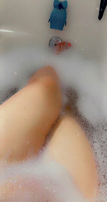 u81165928