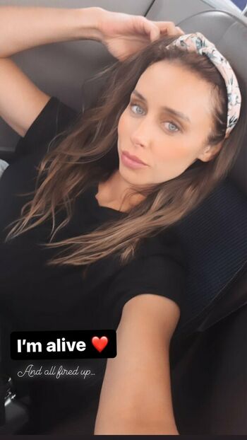 Una Healy