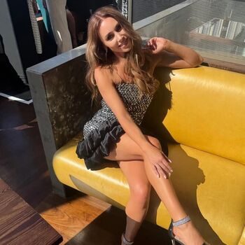Una Healy