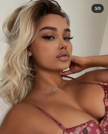 Uresa Zogu