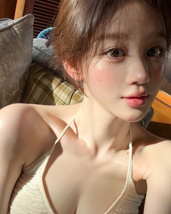 Uzaa