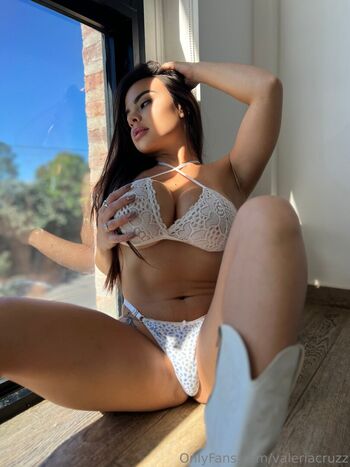 valeriacruzz