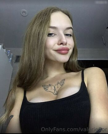Valerie Flor