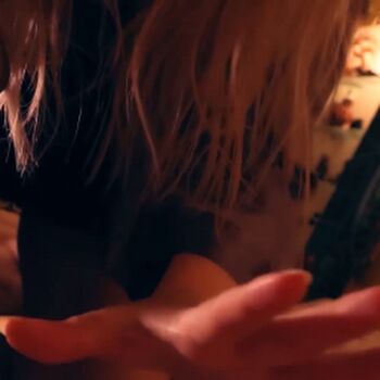 Valeriya ASMR