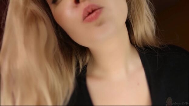 Valeriya ASMR