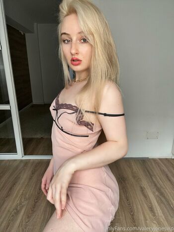 valeryjonesvip