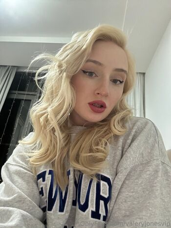 valeryjonesvip