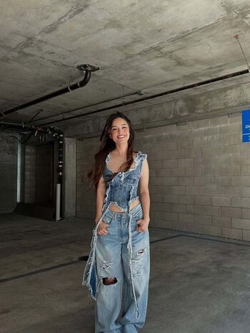 Valkyrae