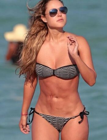 Vanessa Huppenkothen