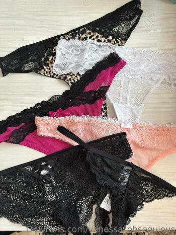vanessa_obsequious