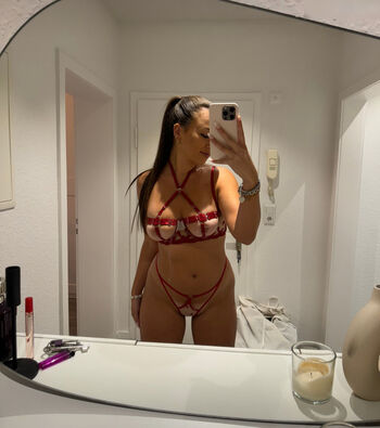 Vanessajolie