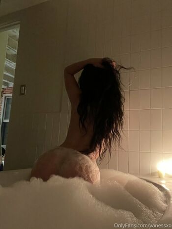 vanessxo