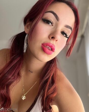 veckyfox