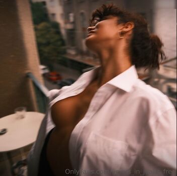 venus_in_jeans