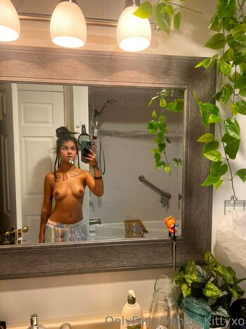 venus_kittyxo