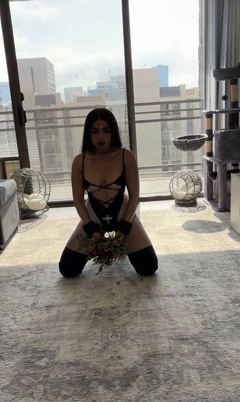 Veronicahill002