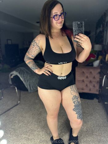 veronicavansingfree