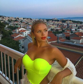 Veronika Dash